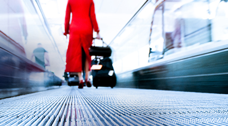/content/dam/suncorp/insurance/vero/images/thumbnails/woman-walking-with-luggage-450x250px.jpg